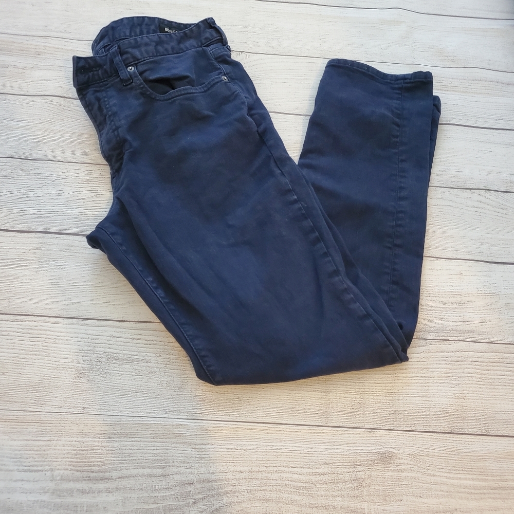 Bonobos dark wash straight leg jeans. Size 34/32